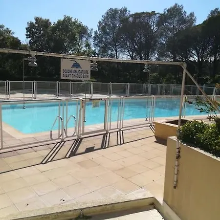 Valescure Raphaël Appartement *